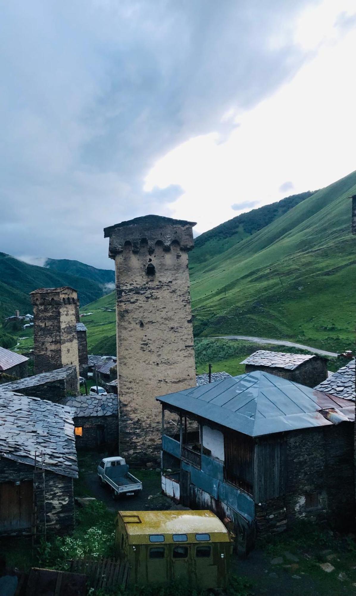 Hotel Old House Ushguli Esterno foto