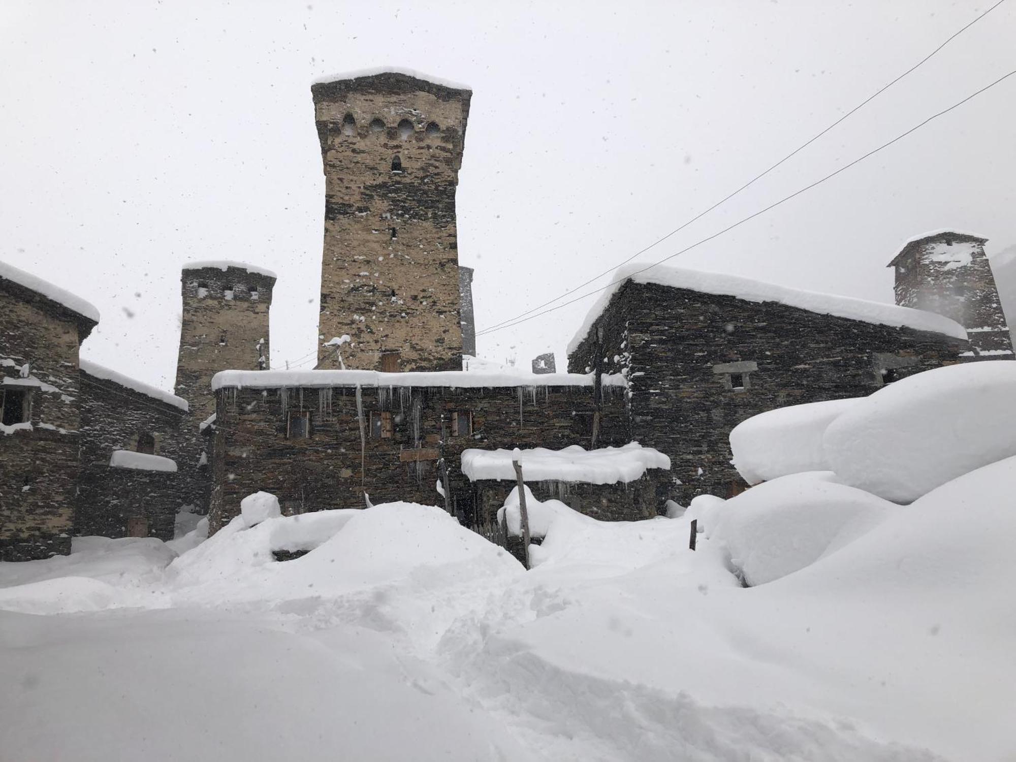 Hotel Old House Ushguli Esterno foto