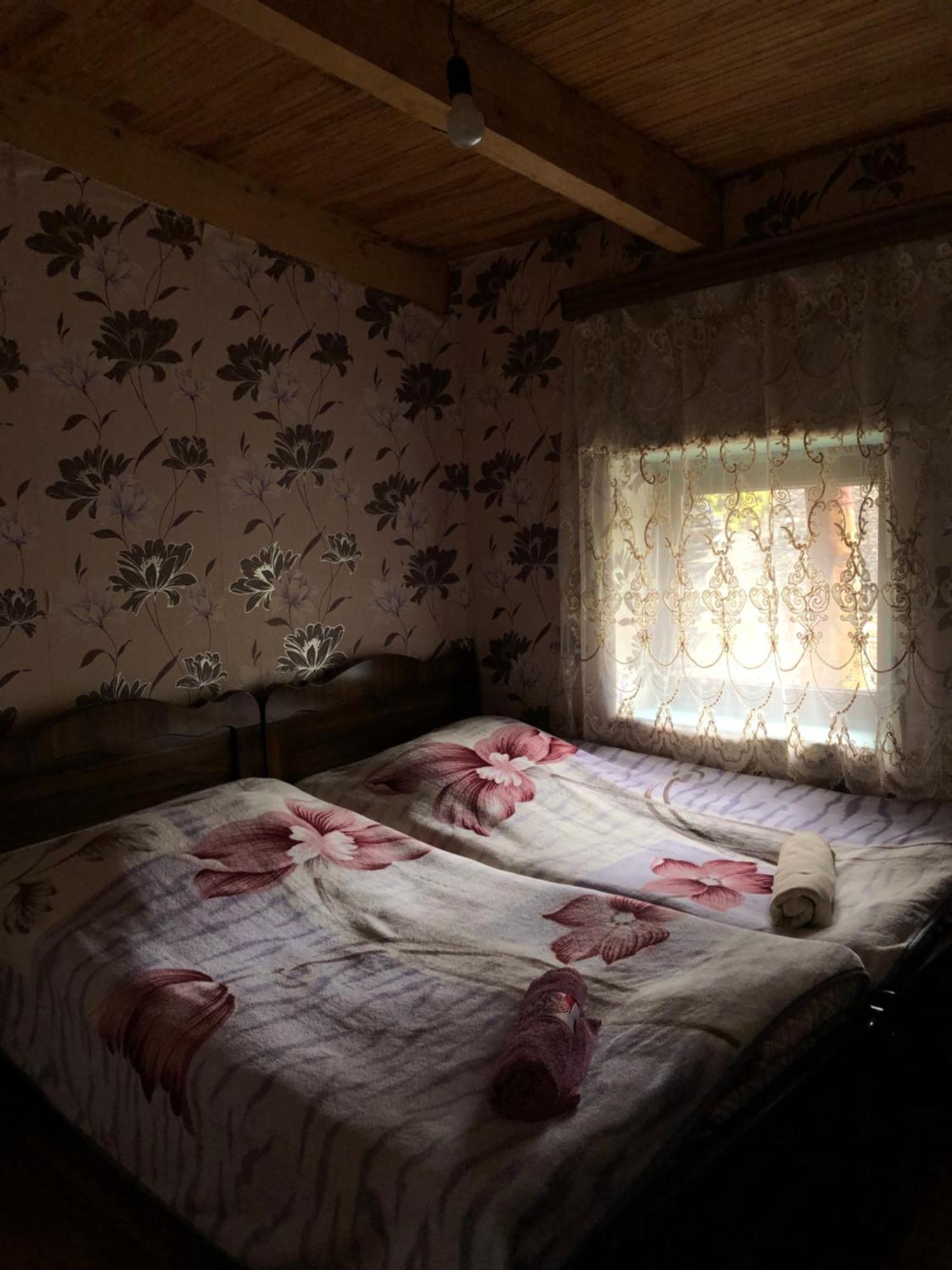 Hotel Old House Ushguli Esterno foto