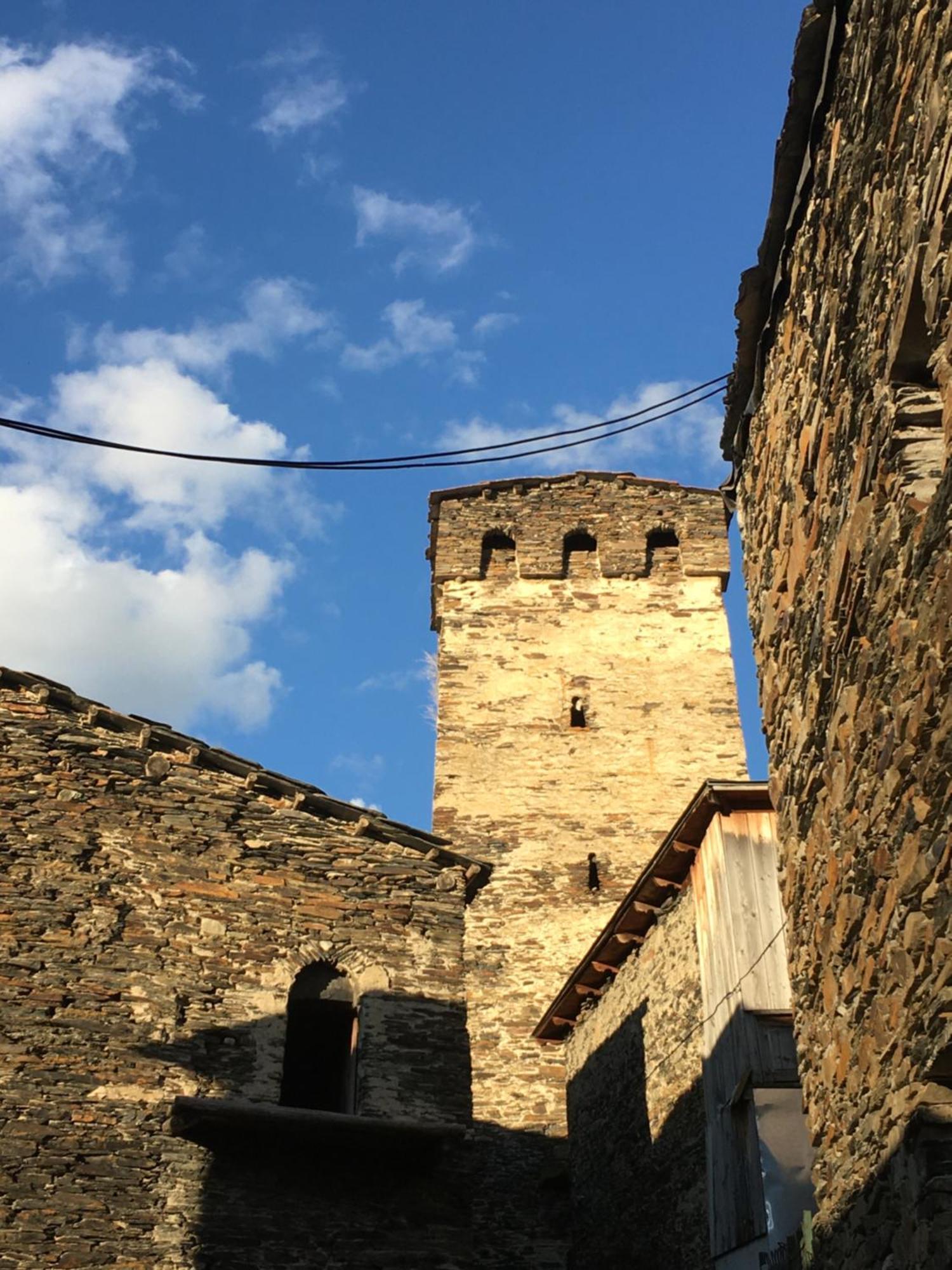 Hotel Old House Ushguli Esterno foto